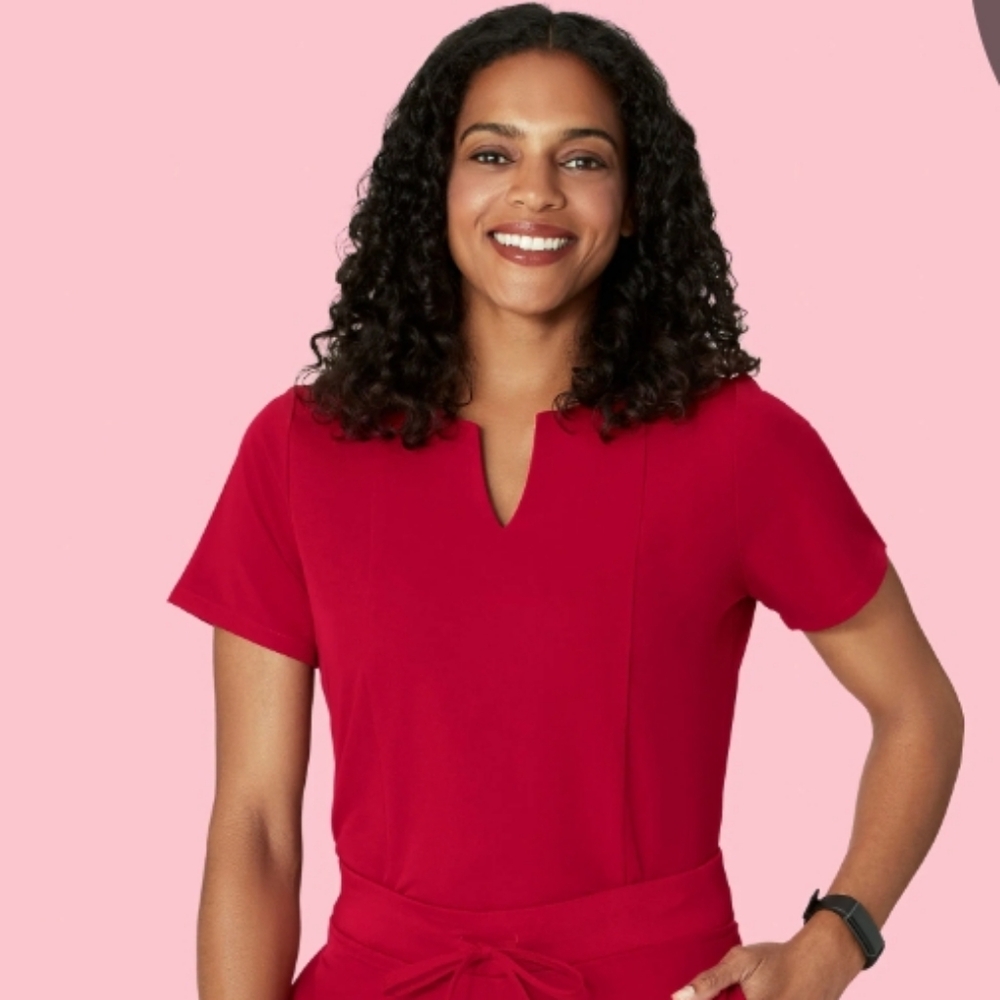 NWOT! Mandala 5 Pocket Notch Neck Scrub Top! Small in Crimson Red!